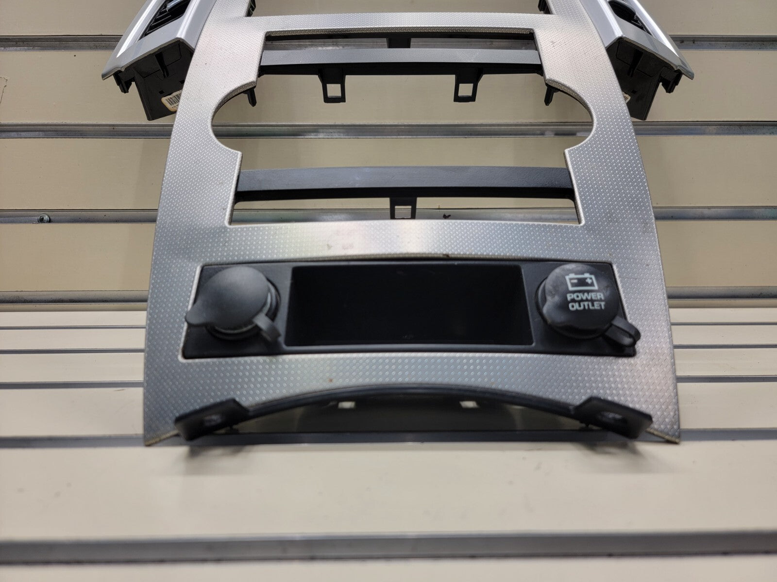 🔥2008-2010 Jeep Grand Cherokee Radio Bezel Center Dash Trim Temperature Control