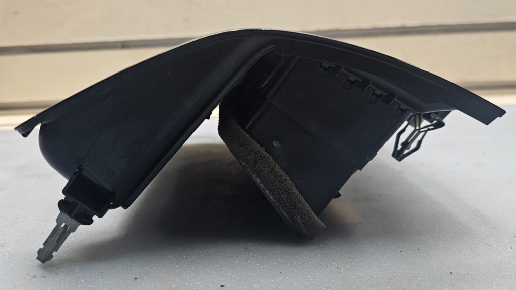 🔥08-12 ESCAPE MARINER TRIBUTE CENTER DASH BEZEL TRIM A/C AIR VENTS BLACK OEM