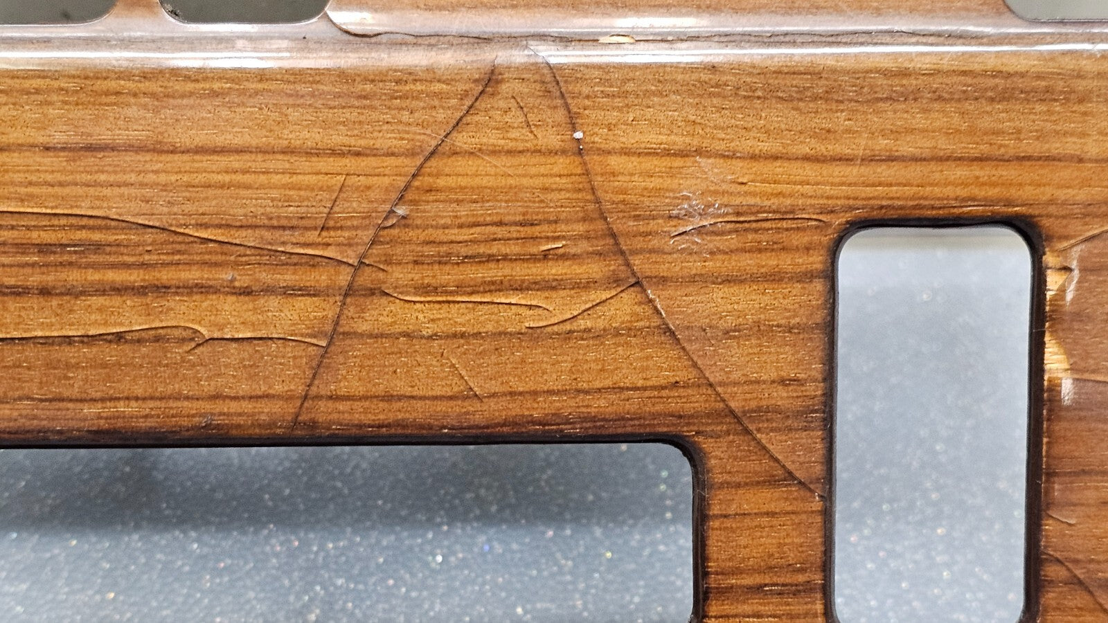 86-96 Mercedes Benz W124 Dash Center Panel Climate Control Bezel OEM Woodgrain