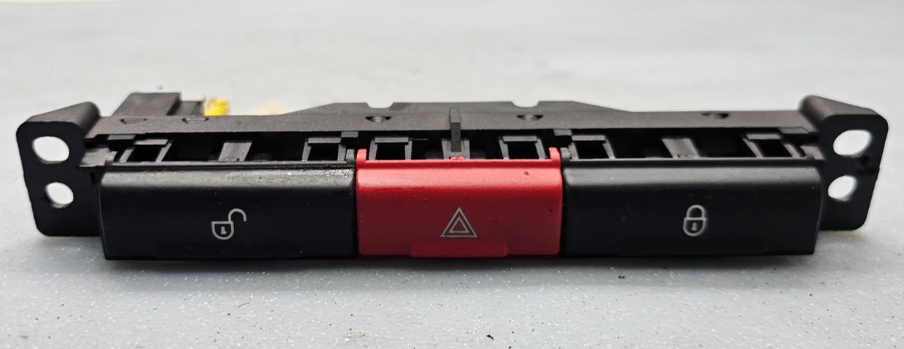08-12 Land Rover LR2 Dashboard Hazard Light Door Lock Switch Control Panel Black