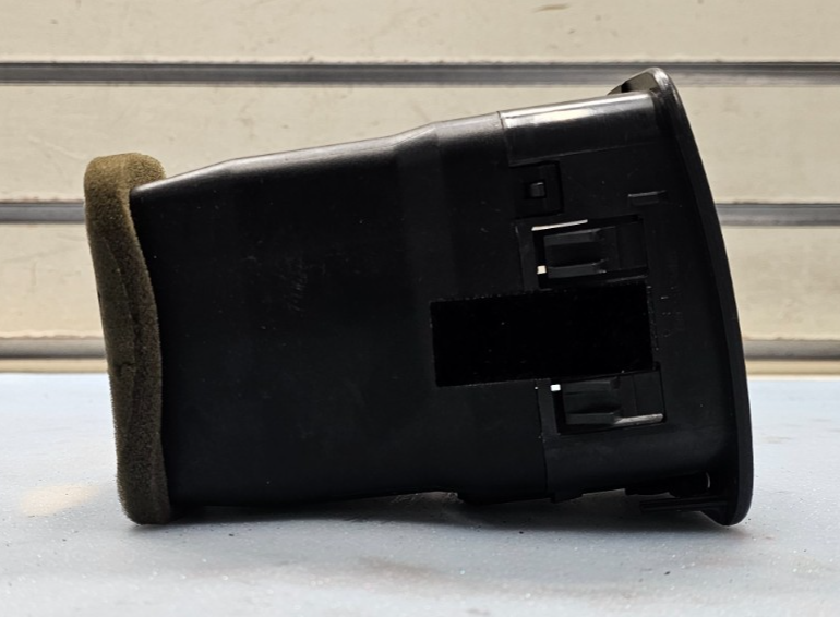 🔥99-06 Silverado Sierra Right Passenger Dash A/C HVAC AC Heater Air Vent Black