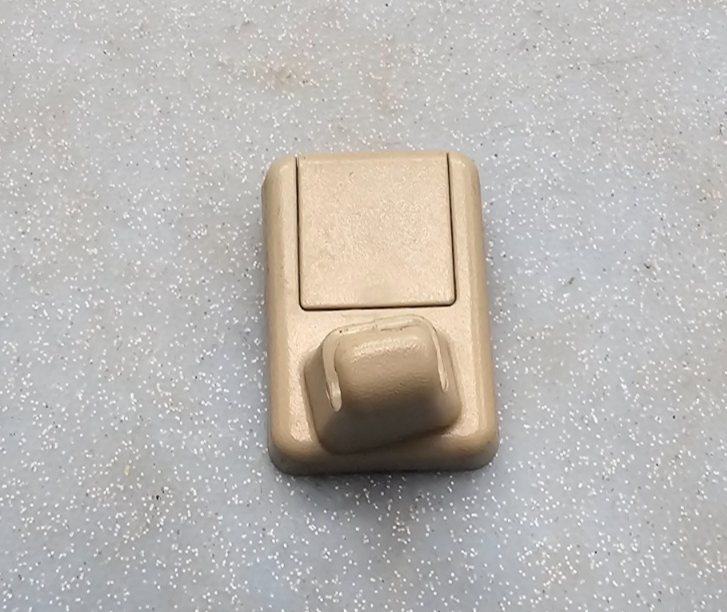 🔥07-12 Nissan Sentra Right Passenger Side Sun Visor Holder Retainer Clip Tan