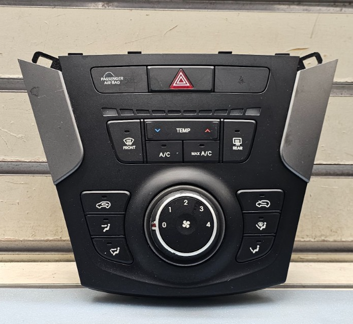 🔥17-18 Hyundai Santa Fe Sport SWB AC Heater Manual Climate Control Temperature