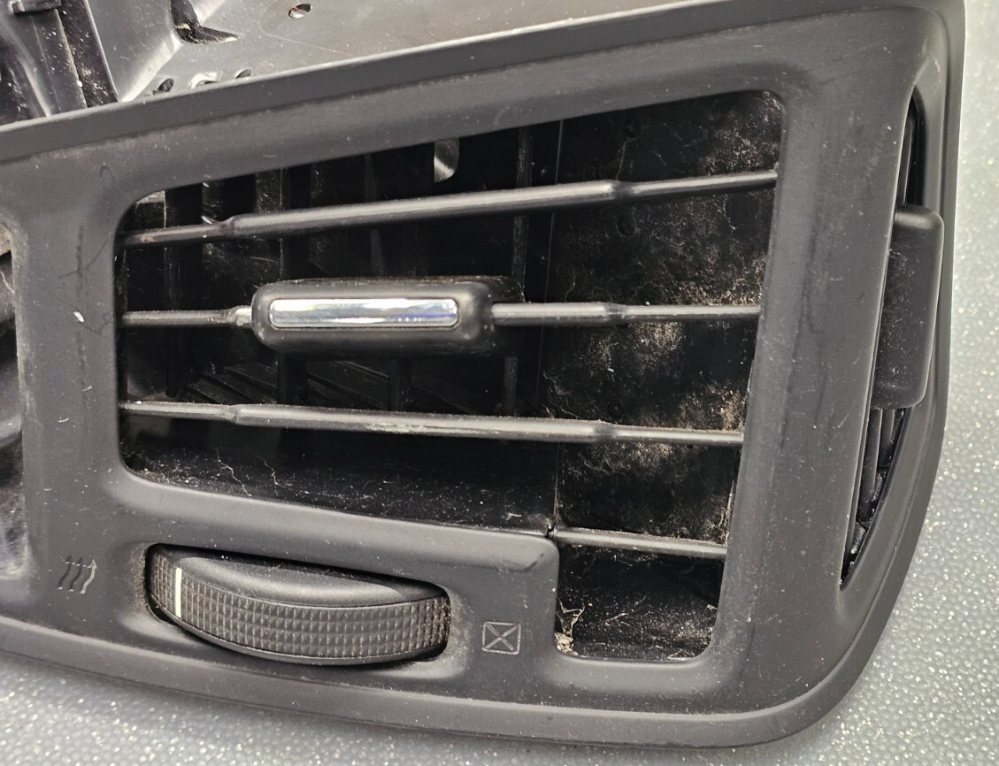 🔥13-19 Ford Escape Dash LH Left Driver AC A/C Air Vent Heater Panel Assembly