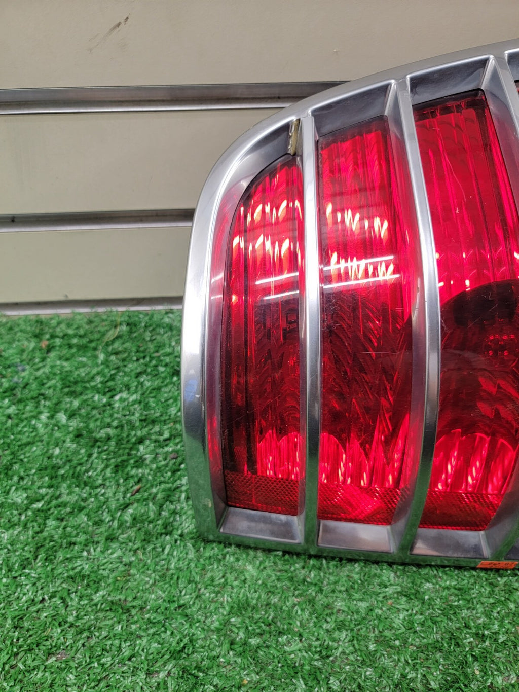 🔥2002-2005 Mercury Mountaineer Passenger Side Tail Light Taillight OEM