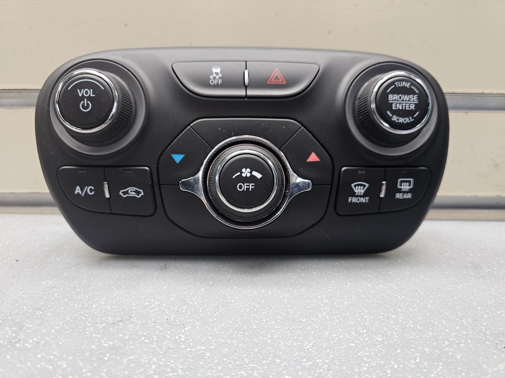 13-16 Dodge Dart Dash Front AC Temperature Climate Control Unit Air Conditioner
