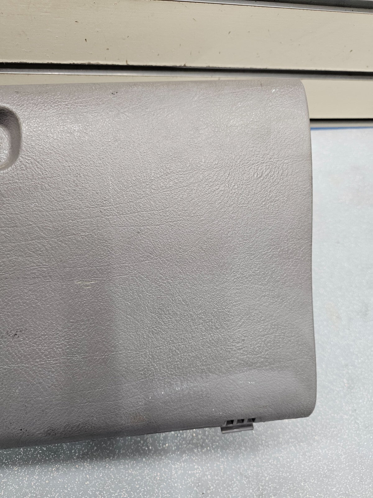 🔥94-97 Dodge RAM Dash GLOVE BOX Storage Compartment Door Assembly LT GRAY G20