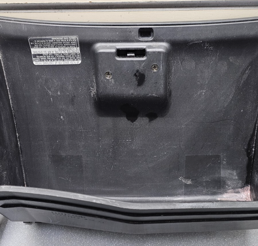 04-08 Solara Dash Glove Box Storage Compartment Instrument Panel Assembly Black
