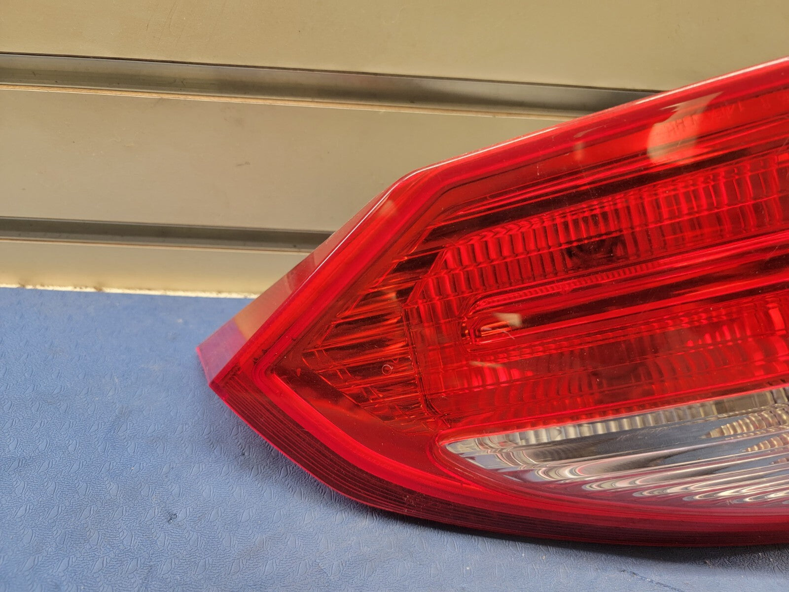 🔥2014-2019 Ford Fiesta Sedan LEFT DRIVER Side Inner Taillight Taillamp OEM