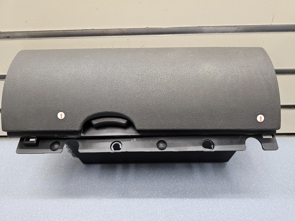 🔥05-12 Pathfinder 05-19 Frontier Upper Glove Box Compartment Assembly Black OEM
