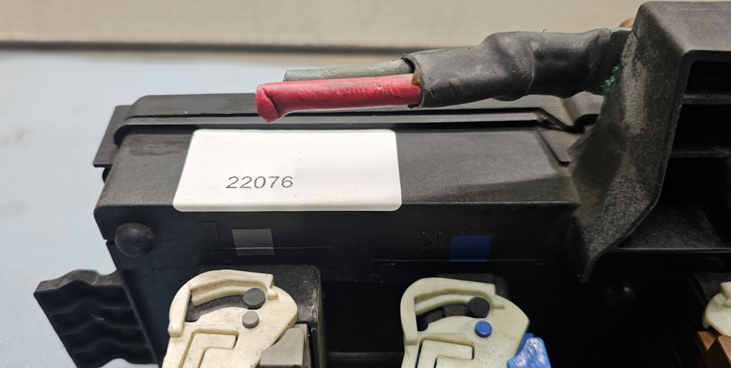 🔥2006 DODGE RAM FUSE BOX RELAY TIPM TOTALLY INTEGRATED POWER MODULE ASSEMBLY