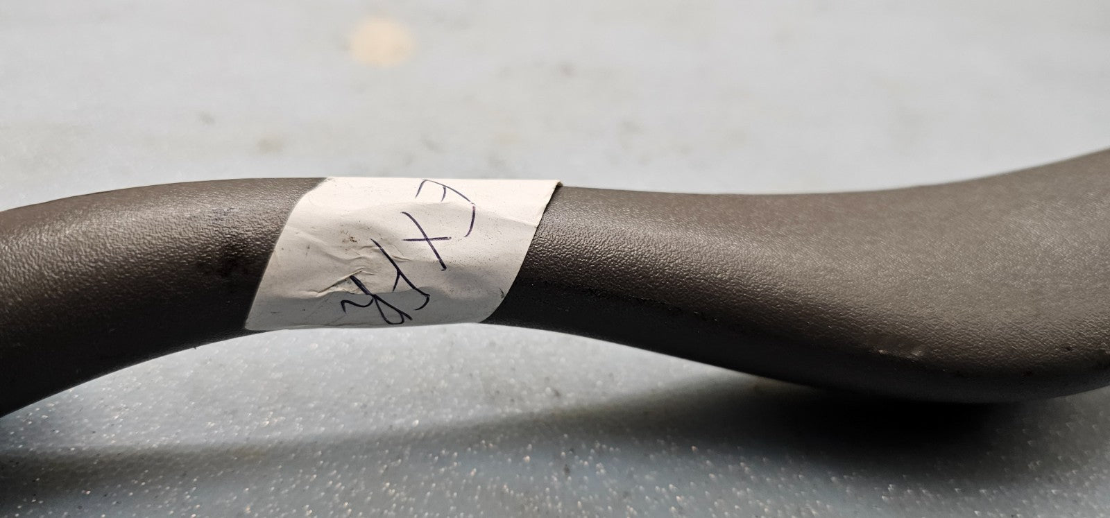 🔥03-19 Chevy Express, Passenger Side Seat Adjustment Handle Dark Gray OEM
