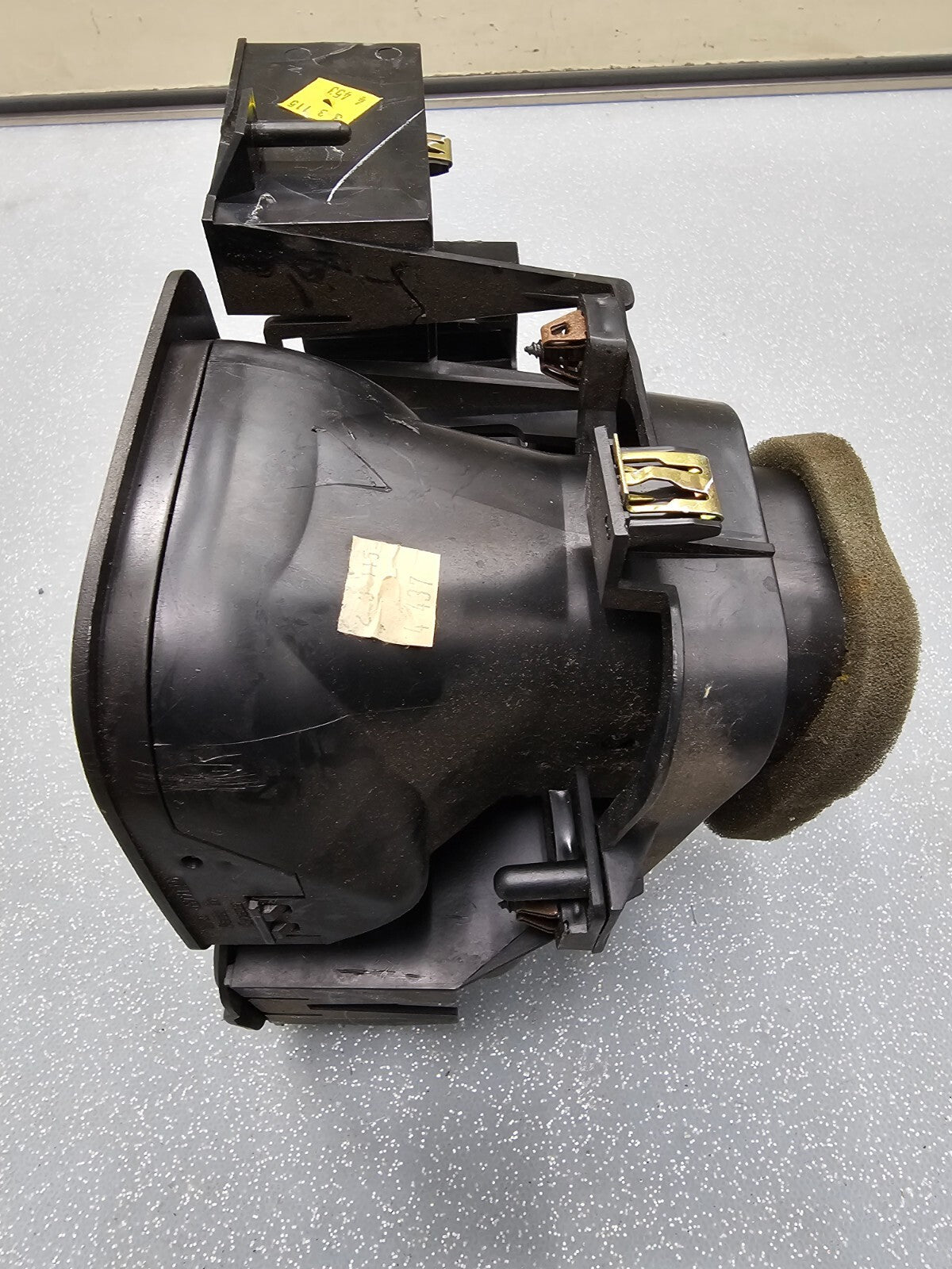 🔥99-06 Chevy Silverado Sierra Headlight Switch left Driver Air Vent black HS19