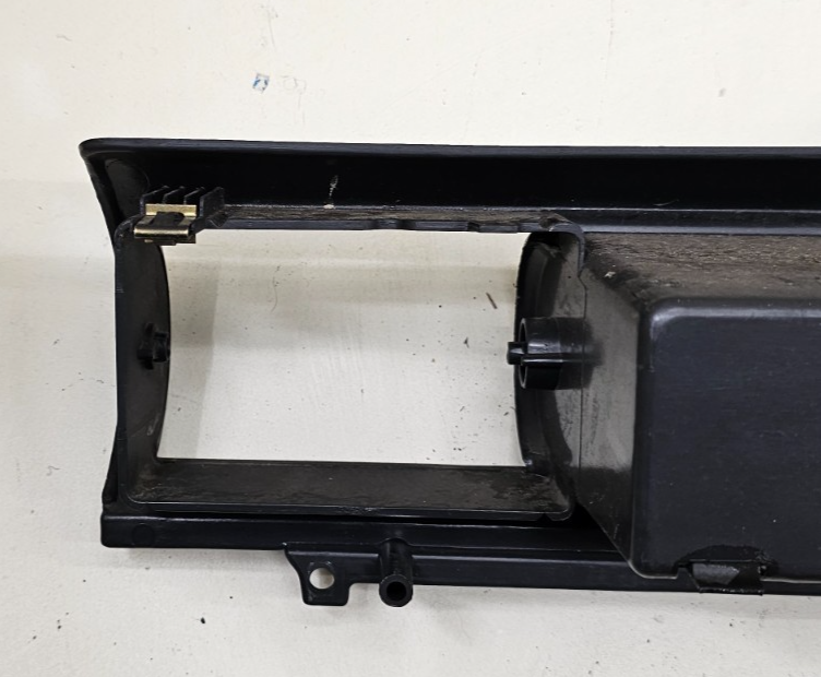 🔥01-06 Stratus Sebring Dash Speedometer Instrument Cluster Bezel Panel Black