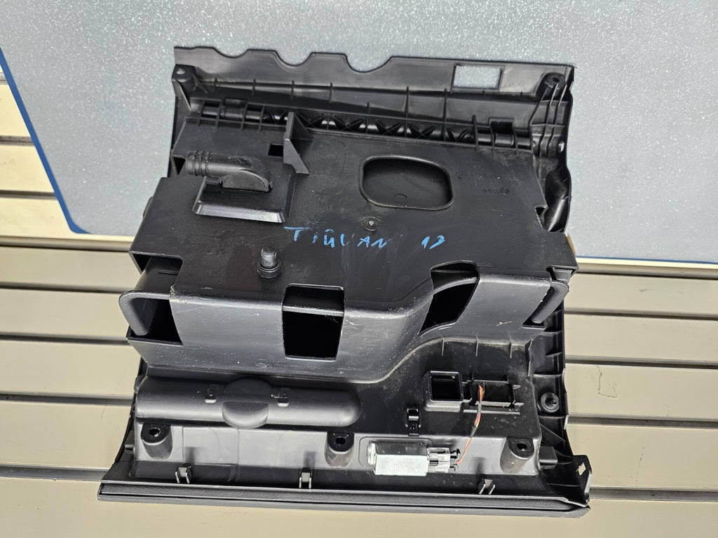 🔥09-18 Volkswagen Tiguan limited Glove Box Storage Compartment Assembly BLACK