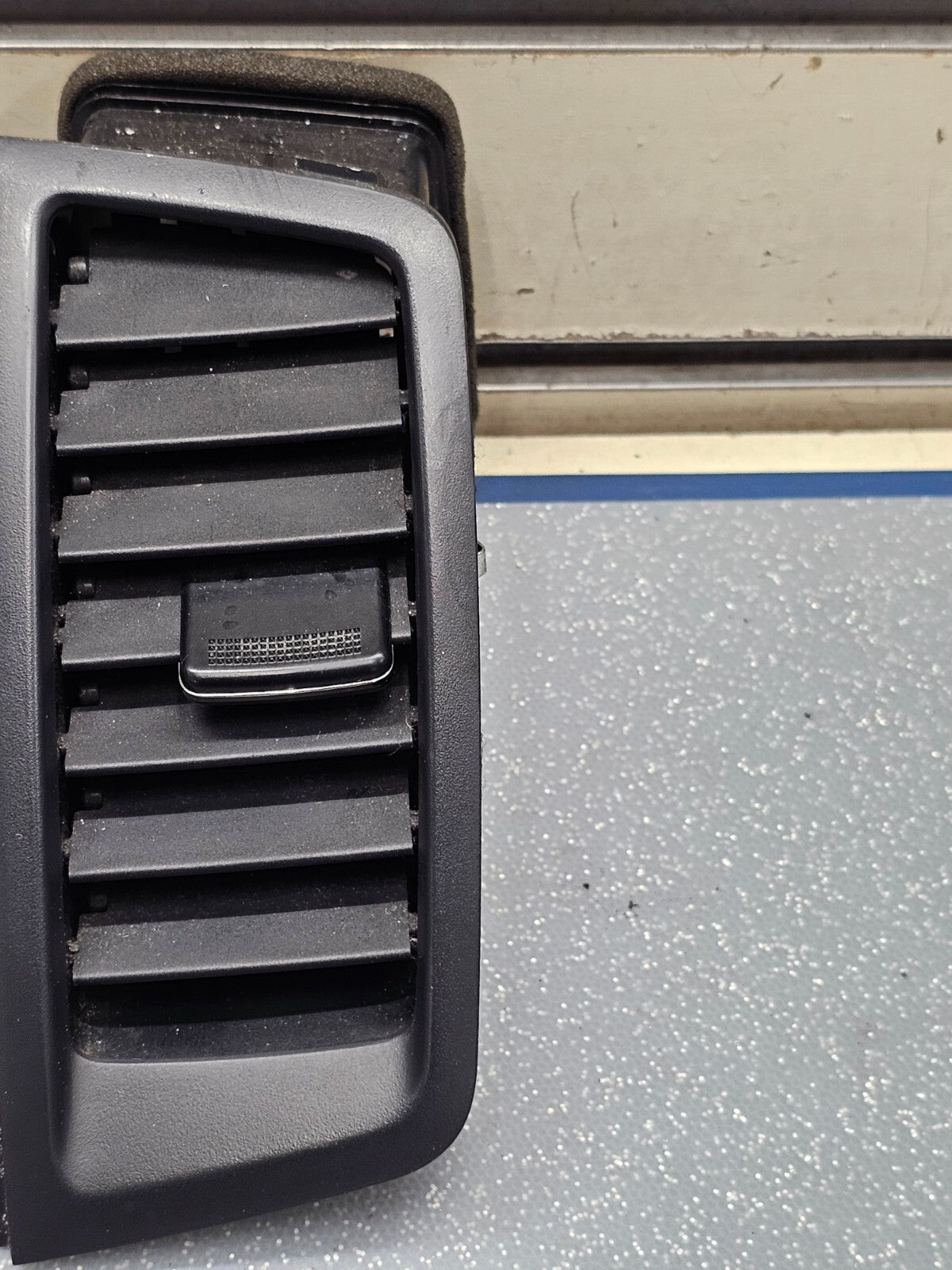 🔥10-13 Kia Soul Dash Center Right Passenger Air Vent Conditioner Heater Black