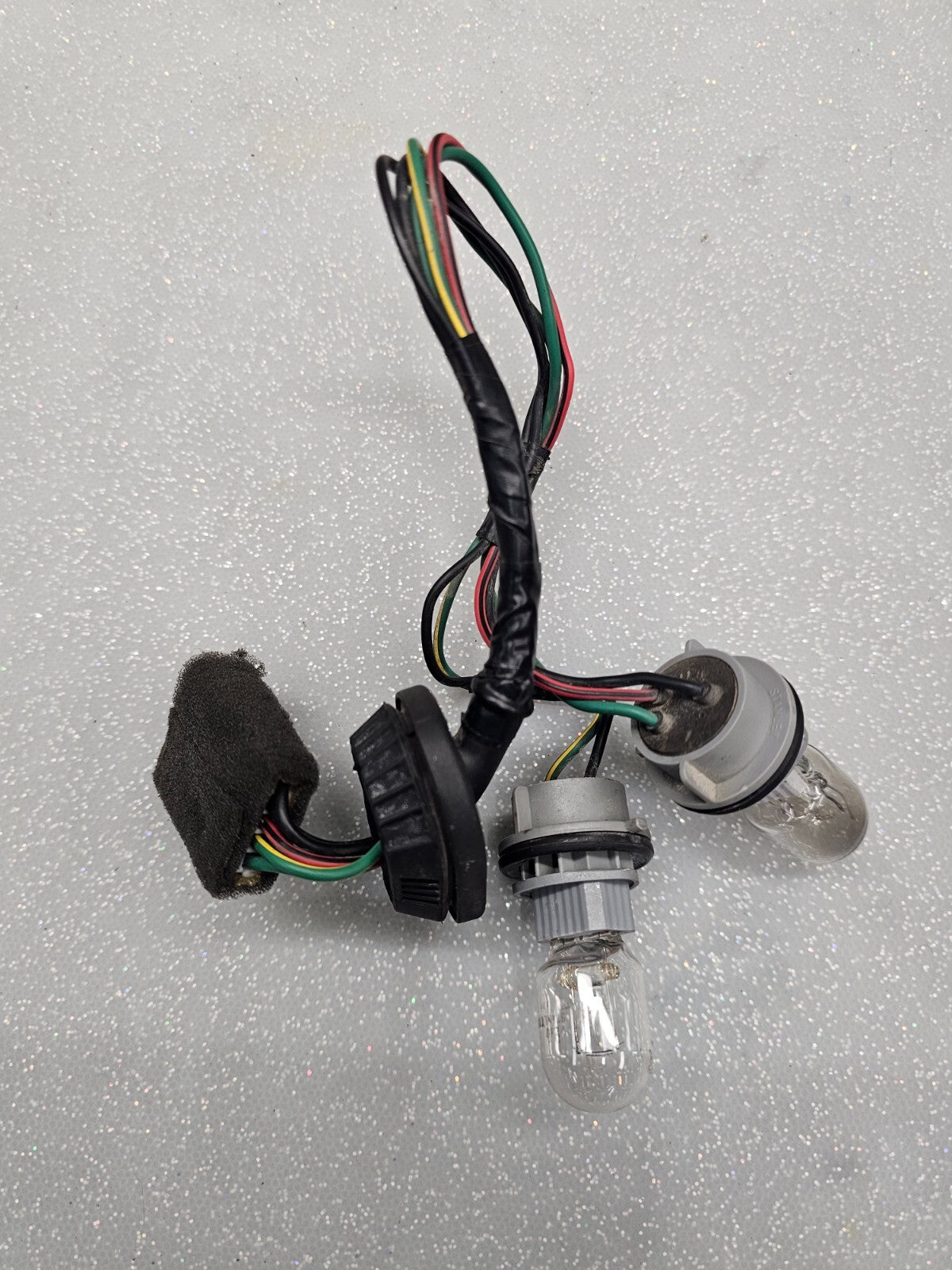 🔥1999 - 2004 Honda Odyssey Tail Light Lamp Wiring Harness Bulb Socket