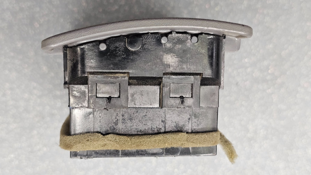 🔥95-05 Chevrolet Cavalier Front Center Dashboard Air Vent Outlet Trim Gray OEM