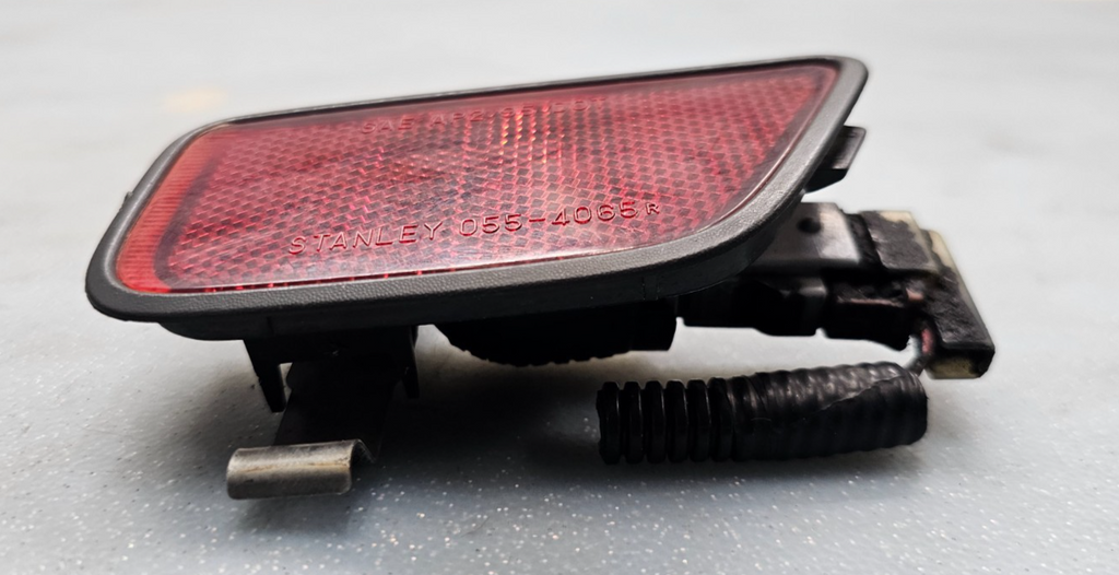 🔥97-01 HONDA C-RV SIGNAL LIGHT/LAMP  RIGHT SIDE RED