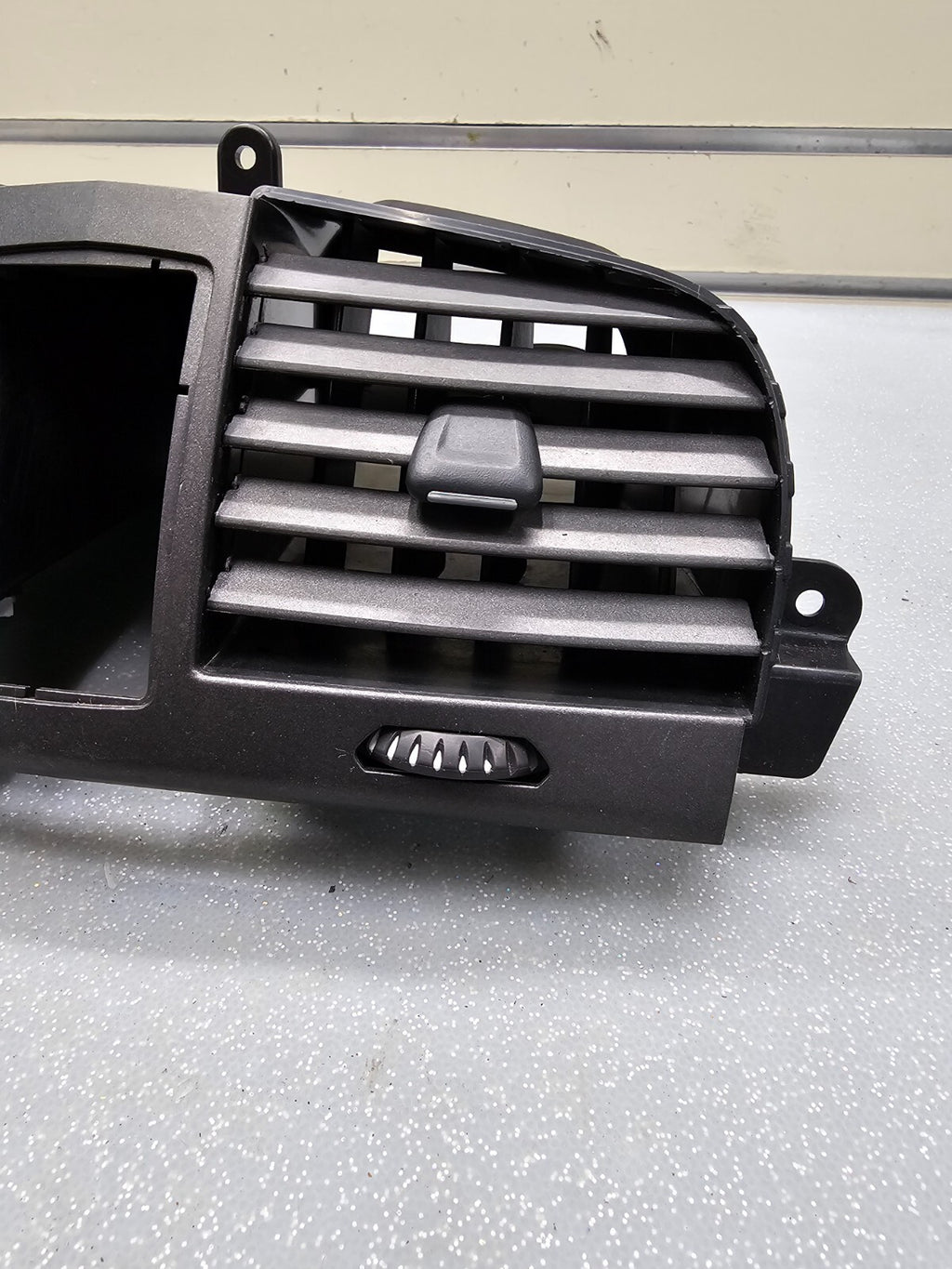 🔥07-09 Cadillac SRX Center Dash A/C Heater Air Vent Assembly Chrome Trim OEM