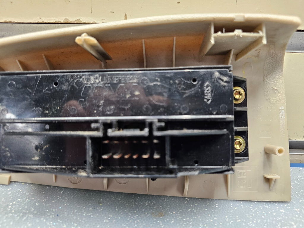 🔥99-02 Silverado SIERRA Front RIGHT Passenger Power Window Switch Lock Tan WS3