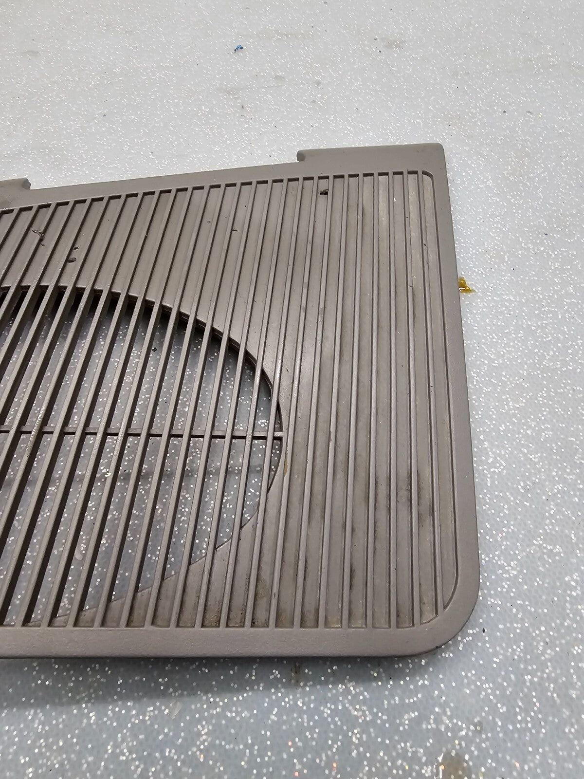 🔥88-94 CHEVY GMC C/K SUBURBAN BLAZER Truck Dash LEFT Speaker Grill Cover Tan