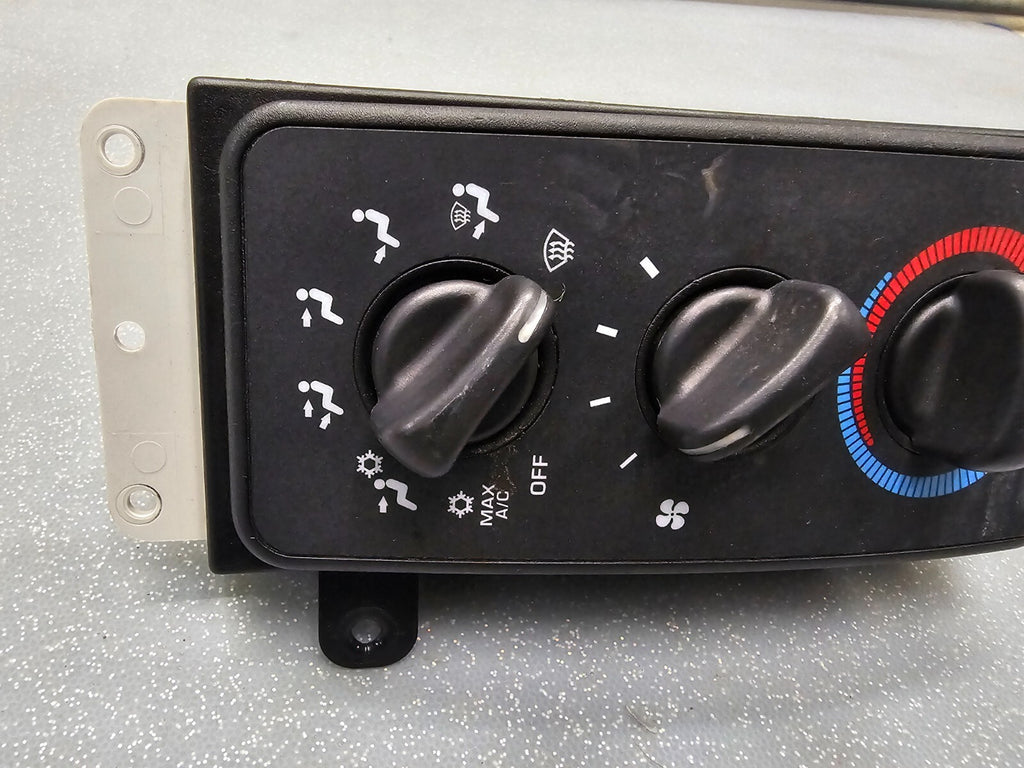 98-01 Dodge RAM Dash AC Heater CLIMATE Temperature Control Conditioner Assembly