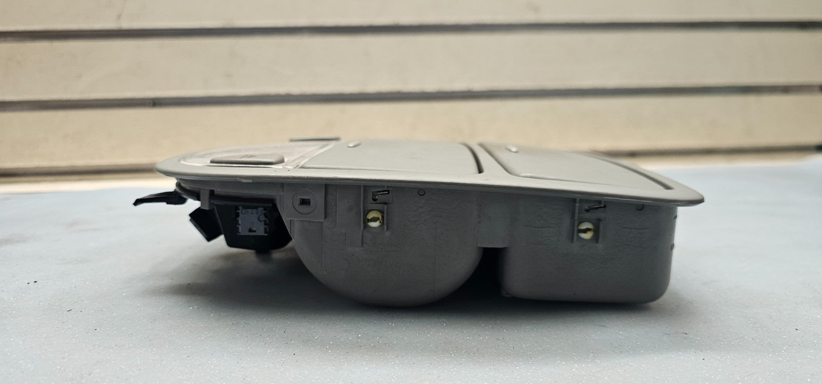 🔥07-12 HYUNDAI SANTA FE FRONT OVERHEAD CONSOLE DOME MAP LIGHT LAMP SUNROOF GRAY