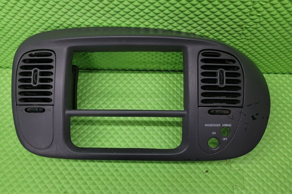 97-03 Ford F150 Center Dash Radio Climate BEZEL TRIM Panel 🔴AIRBG Line GRAY B1
