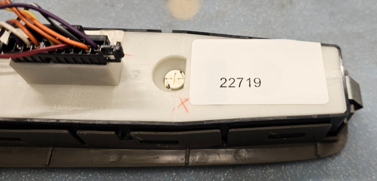 🔥98-04 Deville Seville Left Driver Master Window Door Power Switch TAN