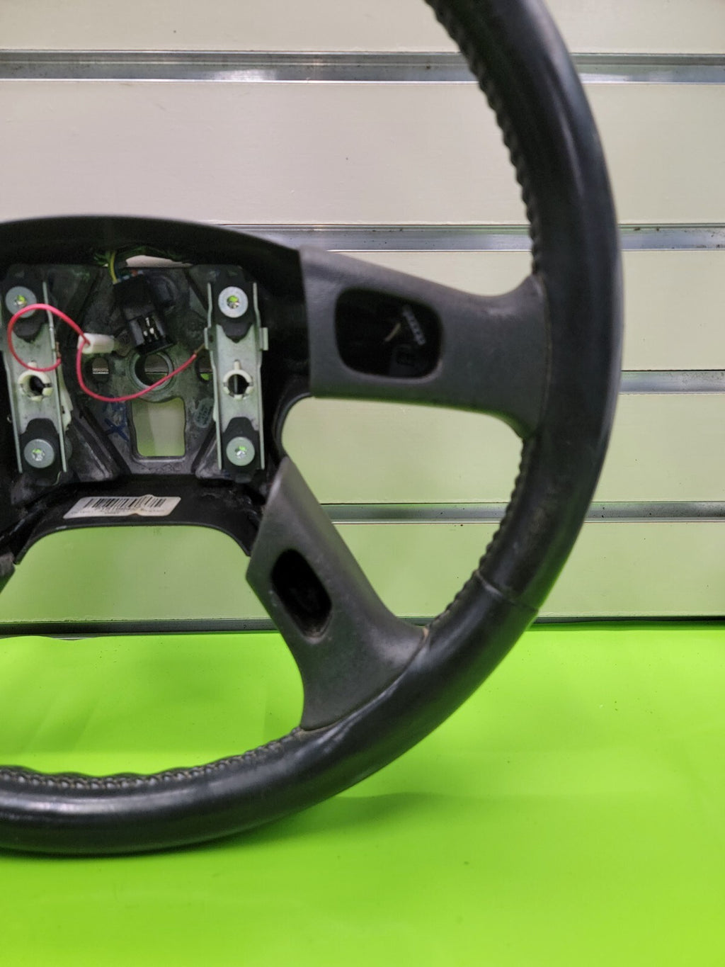 🔥03-06 SILVERADO SIERRA YUKON TAHOE SUBURBAN STEERING WHEEL LEATHER BLACK