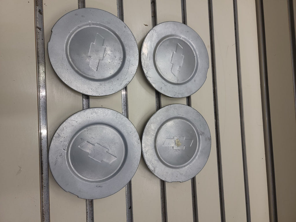 2004 - 2009 Chevrolet Trailblazer Wheel Center Cap Cover Hub Cap 17" OEM