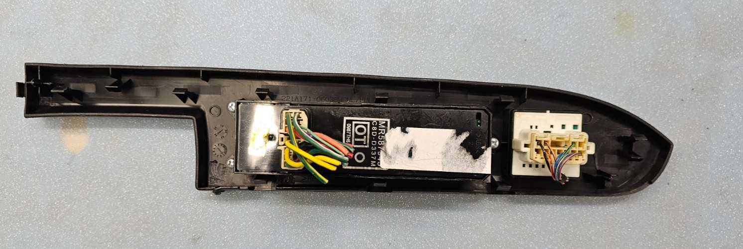 🔥02-12 Galant Lancer Endeavor Montero Left Driver Window Door Switch Black
