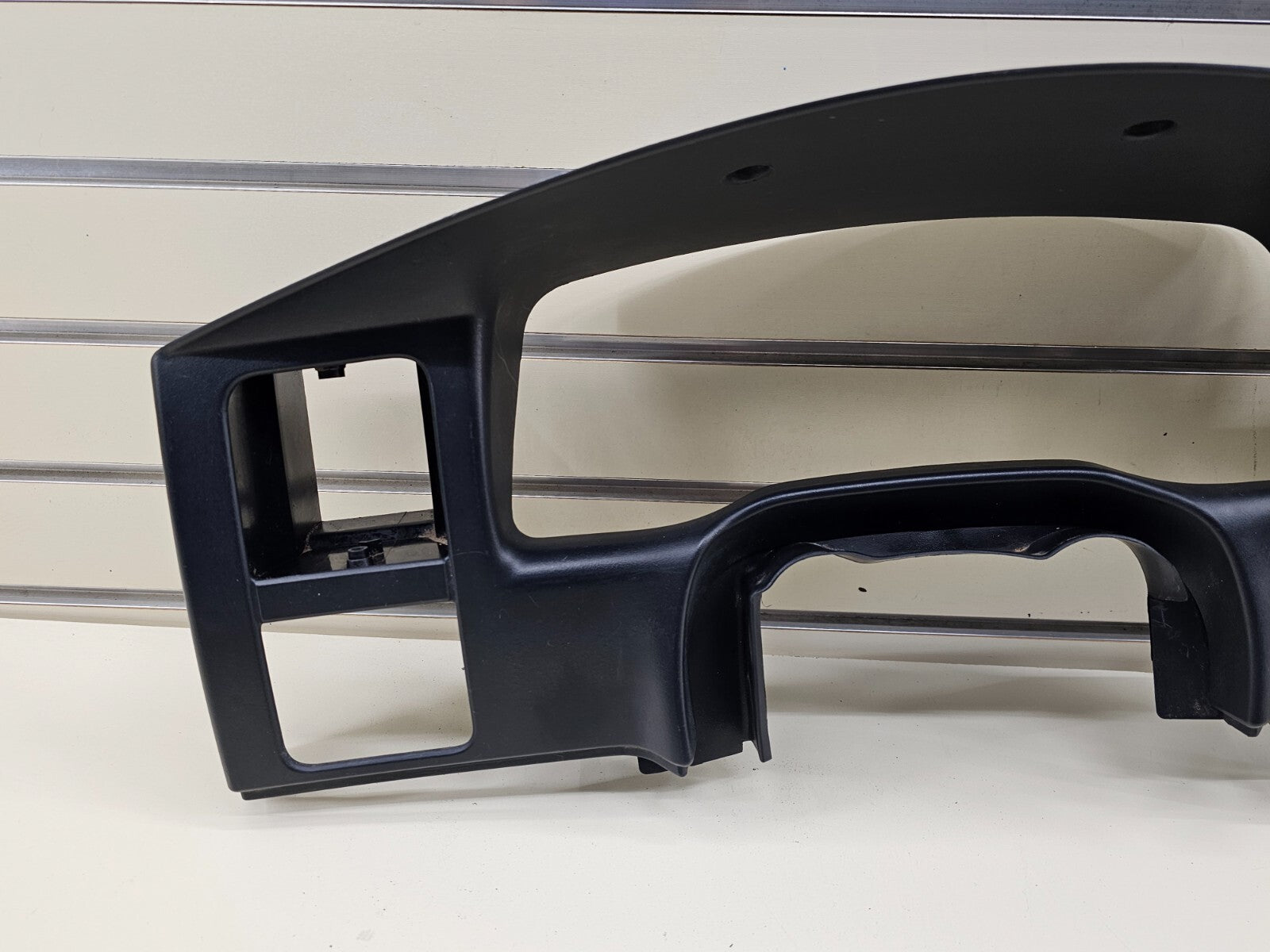 01-04 Dakota Durango Dash Instrument Cluster Speedometer Bezel Trim Panel Black