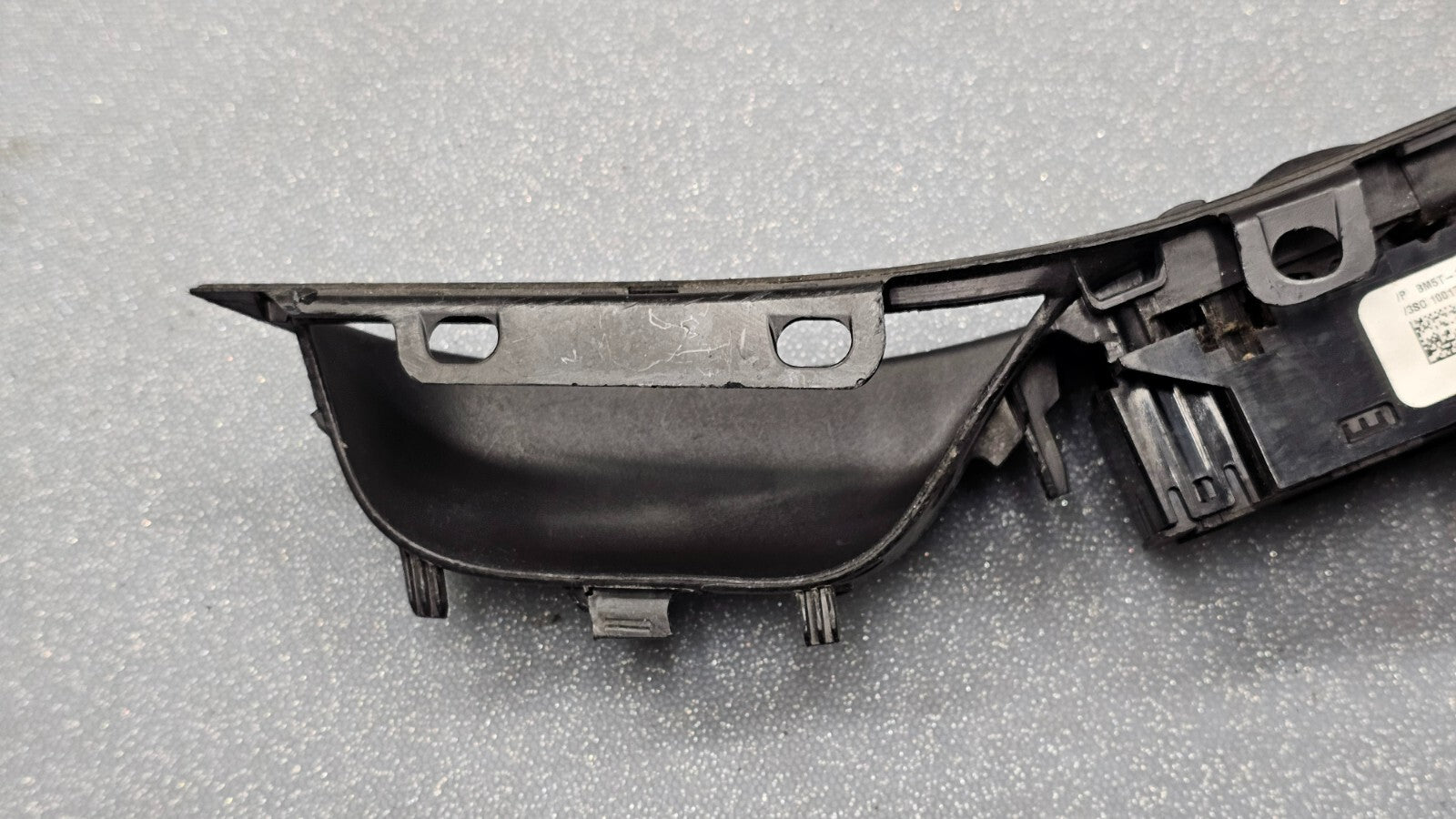 12-18 Focus Escape Front Left Driver Master Power Window Switch Regulator Black