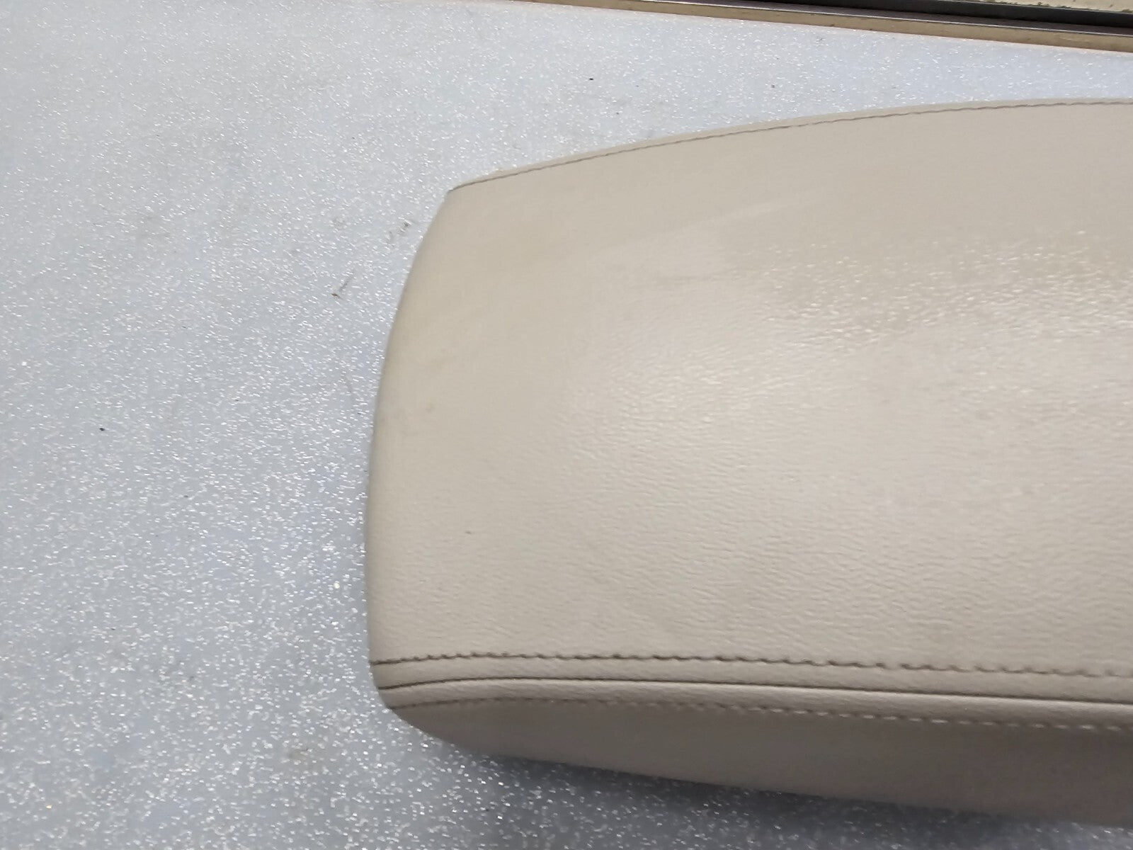 🔥06-08 Hyundai Sonata Front Center Console Lid Sliding Armrest Cover Top LT Tan