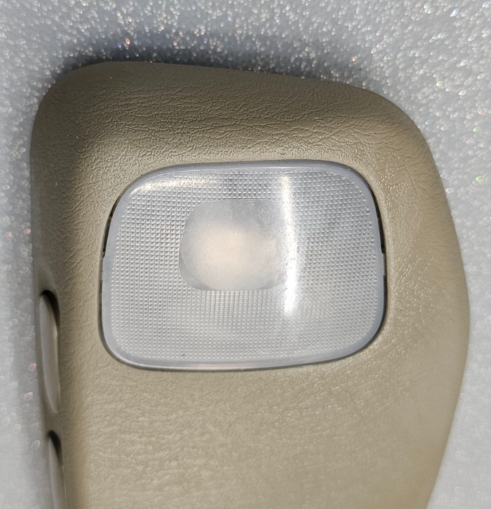 🔥98-01 Nissan Frontier Xterra OVERHEAD CONSOLE MAP DOME INTERIOR LIGHT LAMP TAN