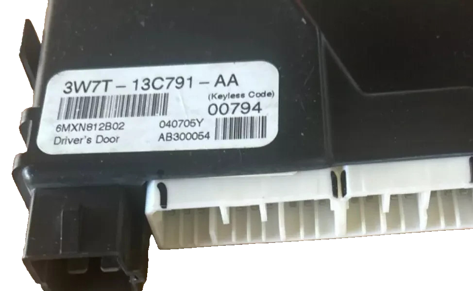 🔥03-04 GRAND MARQUIS CROWN VICTORIA LEFT DRIVER DOOR THEFT KEYLESS ENTRY MODULE