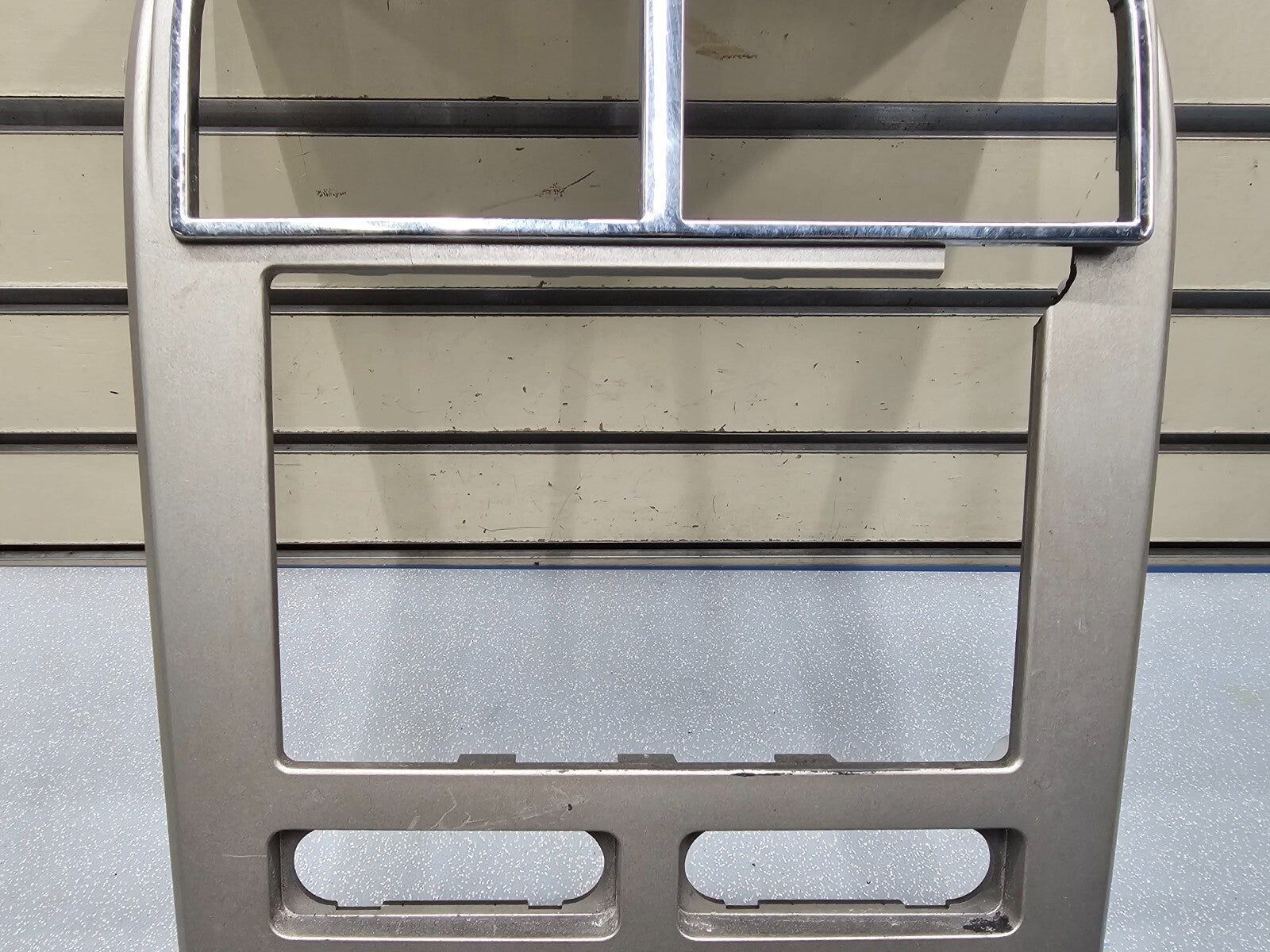 🔥07-10 Lincoln MKX Center Dash Radio Climate Control Trim Panel Bezel Silver