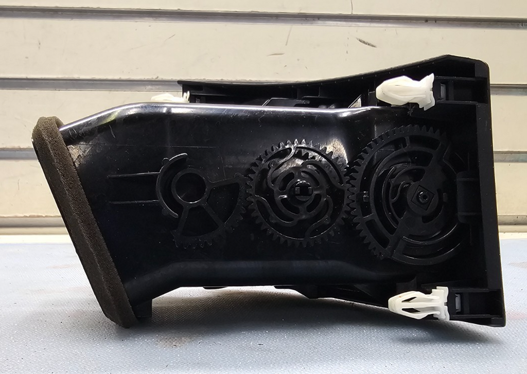 🔥02-06 TOYOTA CAMRY RIGHT SIDE DASH AIR VENT CONDITIONER HEATER BLACK