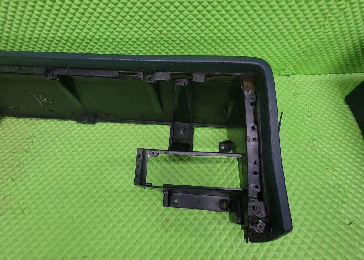 🔥88-94 CHEVY GMC CK SUBURBAN BLAZER Instrument Cluster Gauge Dash Bezel Blue C2
