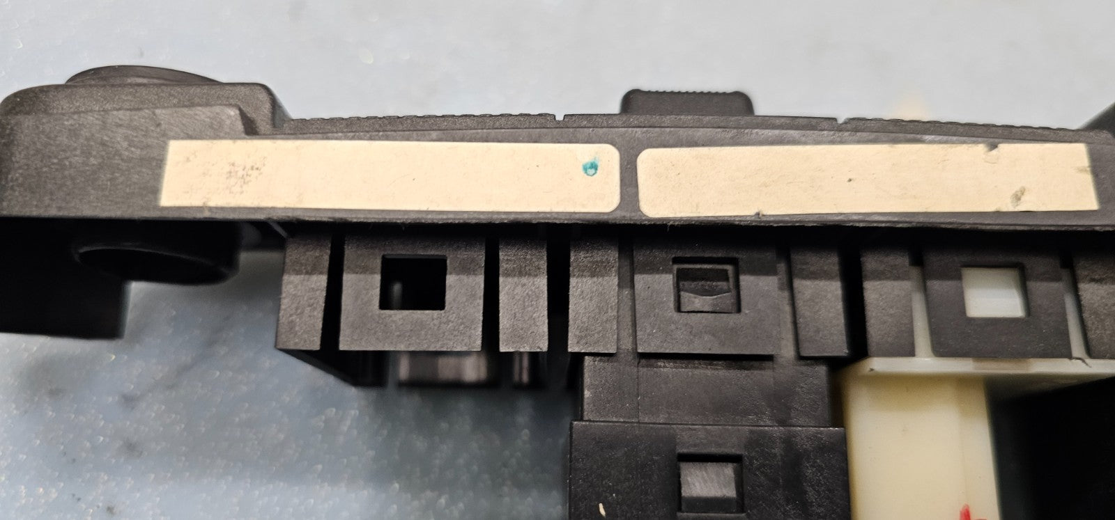 🔥01-05 CHRYSLER PT CRUISER REAR DEFROST DEFOG OUTLET SWITCH CONTROL BLACK OEM