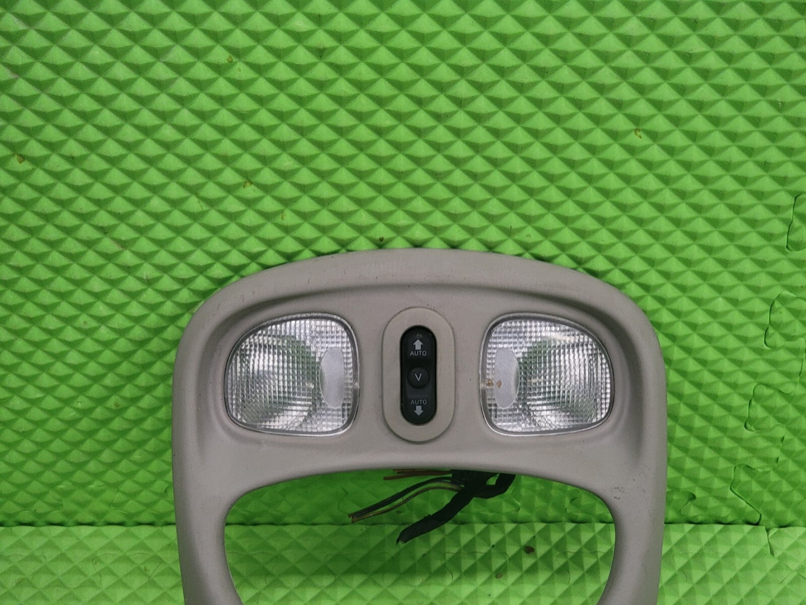 06-08 Dodge Ram 1500 2500 Digital Overhead Console Display Dome Map US/M TAN 06