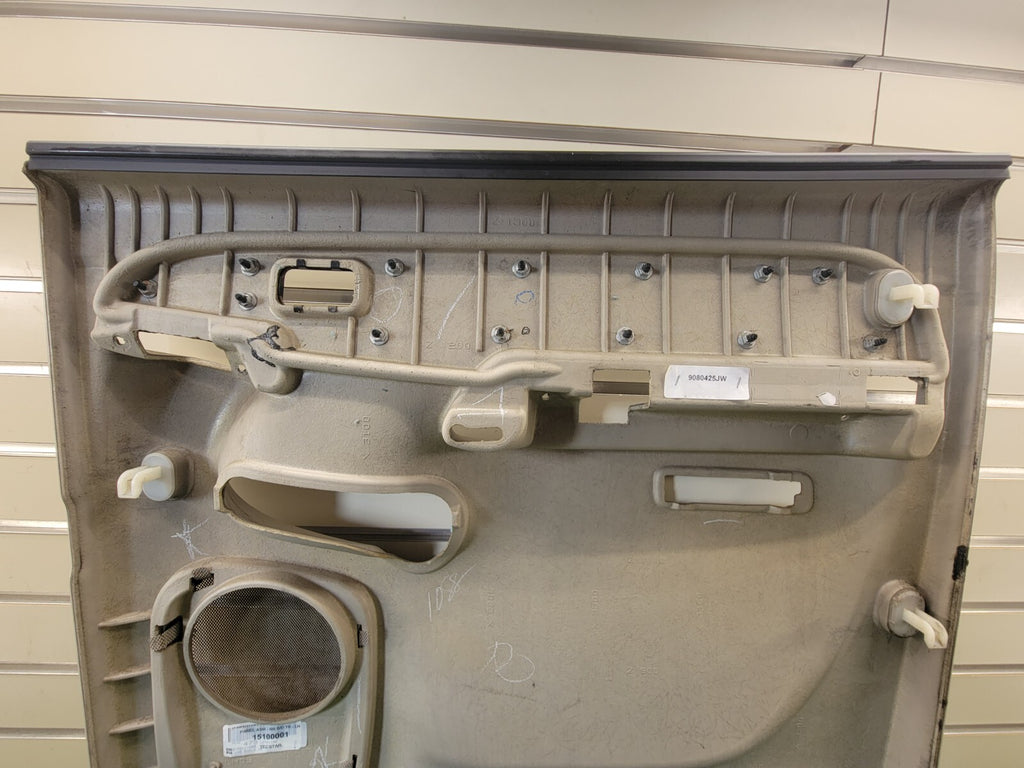 🔥99-06 Silverado SIERRA Door Panel Rear LEFT  /No Arm LIGHT TAN 02 D6