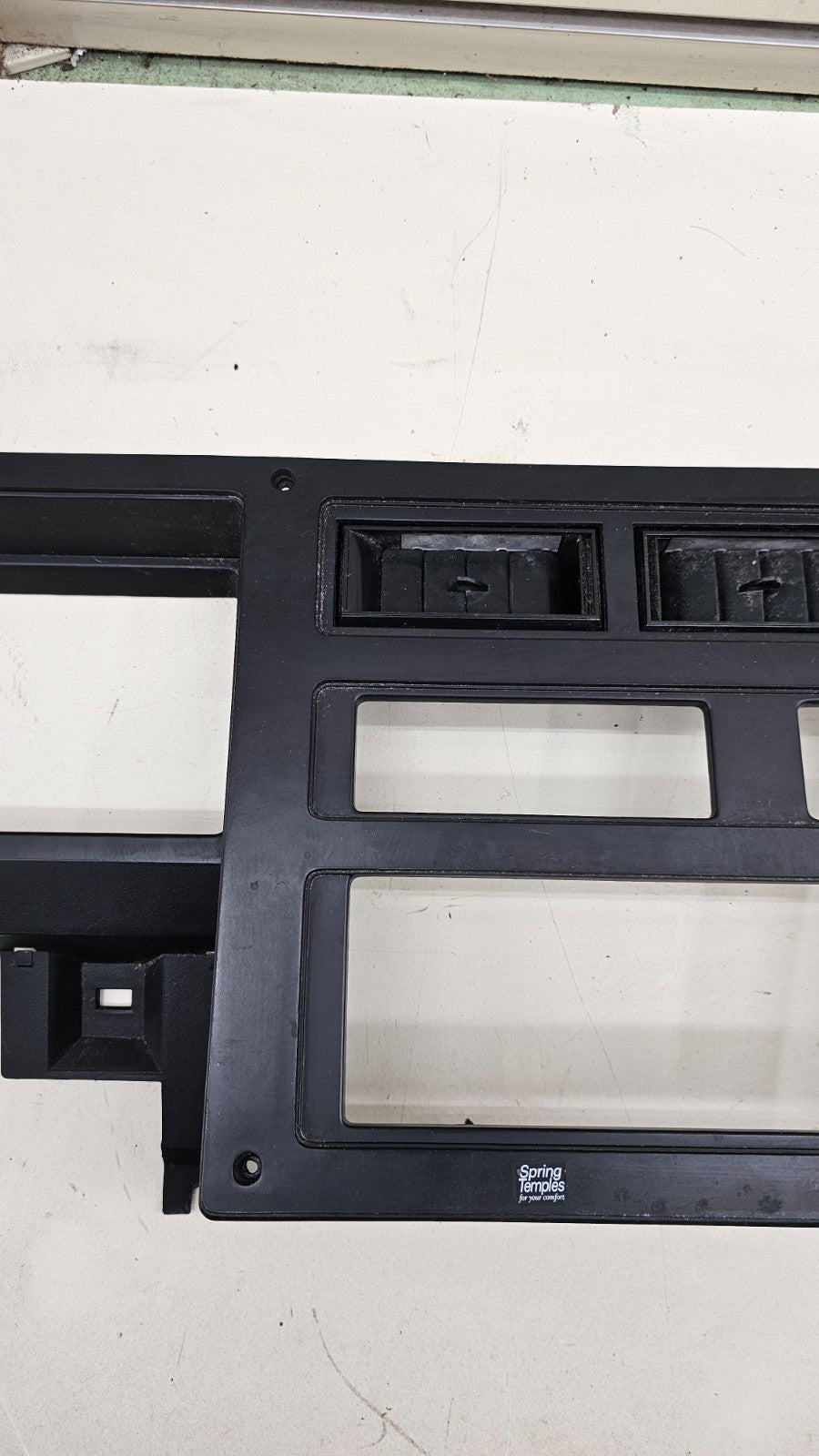 🔥87-96 Dodge Dakota INSTRUMENT CLUSTER DASH SPEEDOMETER TRIM BEZEL BLACK C29