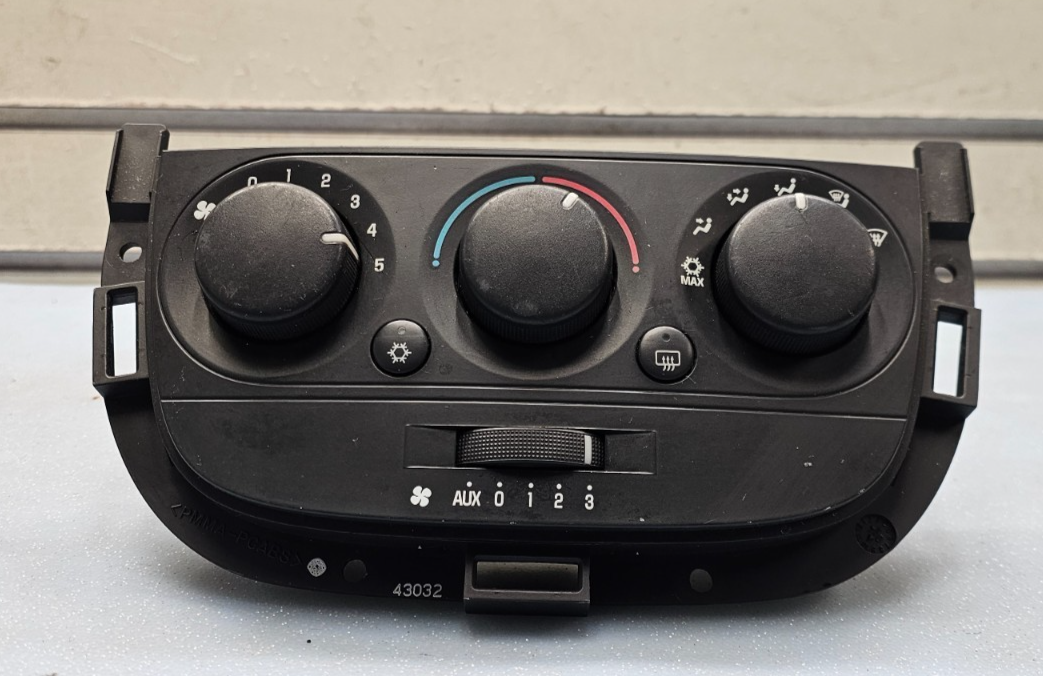 🔥05-09 Chevy Uplander A/C AC HVAC Heater Temperature Climate Control BLACK OEM
