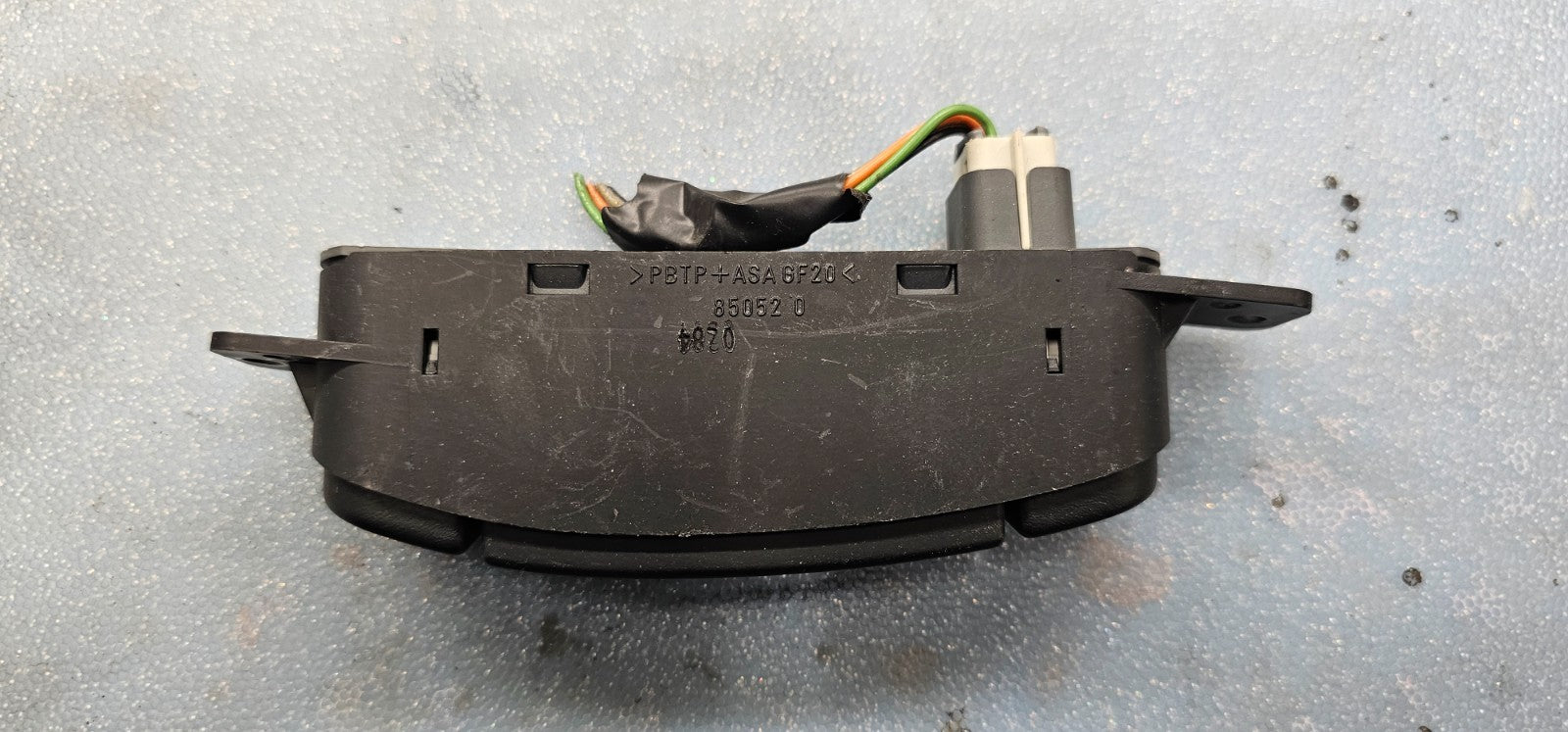 🔥97-05 Park Avenue Trip Odometer Reset English Metric Buttons Switch Assenbly