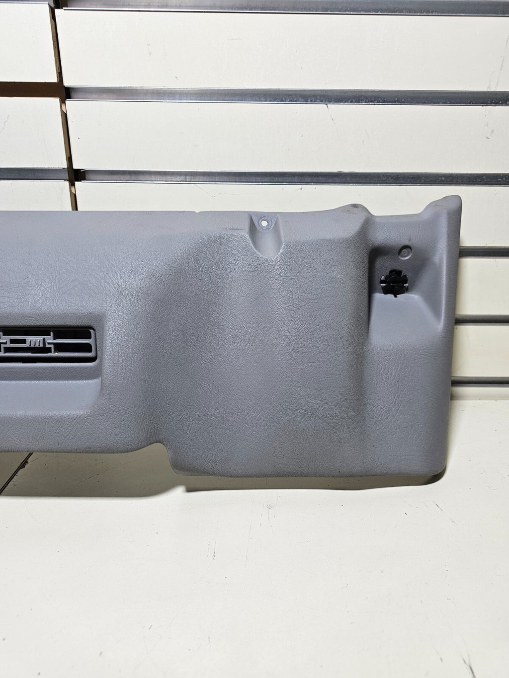 🔥95-99 CHEVY GMC TRUCK CK INSTRUMENT PANEL DASH KNEE BOLSTER PANEL GRAY OEM