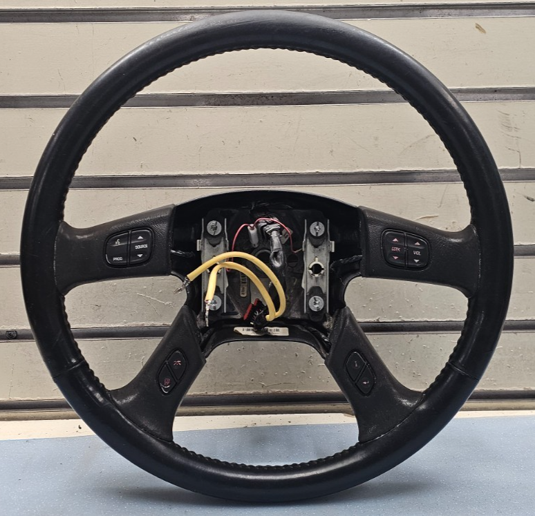 🔥03-06 SILVERADO SIERRA YUKON TAHOE SUBURBAN STEERING WHEEL LEATHER BLACK