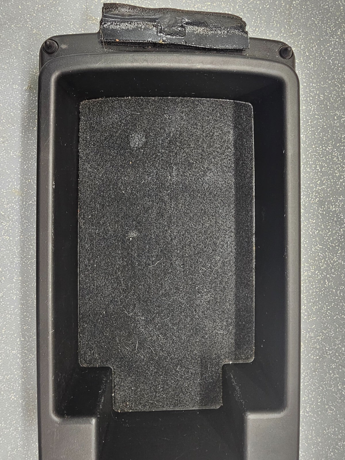 02-06 CAMRY SOLARA LEXUS ES330 CENTER CONSOLE LID ARM REST COVER ASSEMBLY OEM